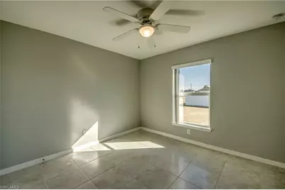 2421 NW 7th Pl, Cape Coral, FL 33993 - Photo 33