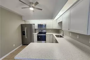 1209/1211 SE 23rd Pl, Cape Coral, FL 33990 - Photo 3