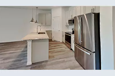 3106-3108 SE Santa Barbara Pl, Cape Coral, FL 33904 - Photo 5