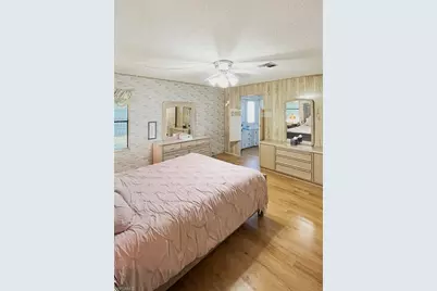 16209 Asheboro Ct, Fort Myers, FL 33908 - Photo 17