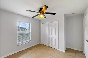 210 Manatee St, Fort Myers, FL 33913 - Photo 11