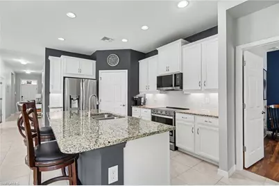 15154 Yellow Wood Dr, Alva, FL 33920 - Photo 11