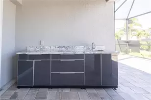 713 NW 37th Ave, Cape Coral, FL 33993 - Photo 17