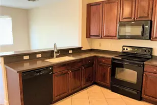 1249 NW 37th Ave, Cape Coral, FL 33993 - Photo 9