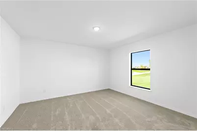 2905 NE 4th Ave, Cape Coral, FL 33909 - Photo 9