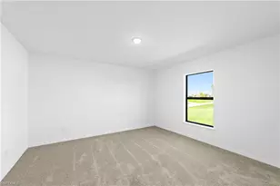 2905 NE 4th Ave, Cape Coral, FL 33909 - Photo 9