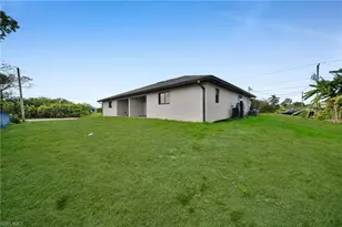 1006 Albert Ave, Lehigh Acres, FL 33971 - Photo 27