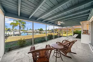 405 Bayshore Dr, Cape Coral, FL 33904 - Photo 19