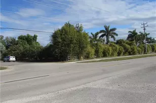 8390 Stringfellow Rd, Saint James City, FL 33956 - Photo 23