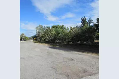 8390 Stringfellow Rd, Saint James City, FL 33956 - Photo 17