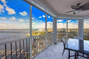 2090 W First St, Fort Myers, FL 33901 - Photo 17