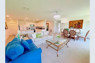 726 NW Douglas Cir, Cape Coral, FL 33993 - Photo 5