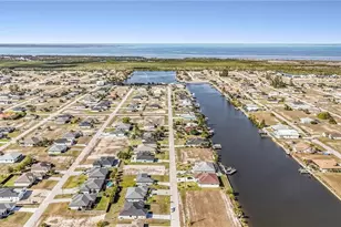 4202 NW 33rd St, Cape Coral, FL 33993 - Photo 27