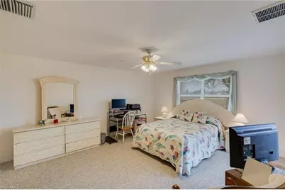 2221 NE 15th Ln, Cape Coral, FL 33909 - Photo 9