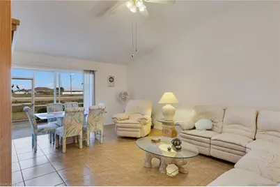 2221 NE 15th Ln, Cape Coral, FL 33909 - Photo 5