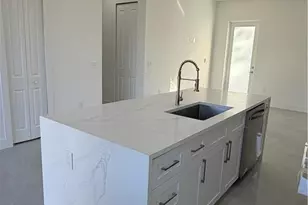 1037 Macy St E, Lehigh Acres, FL 33974 - Photo 9