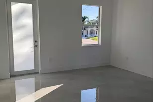 1037 Macy St E, Lehigh Acres, FL 33974 - Photo 5