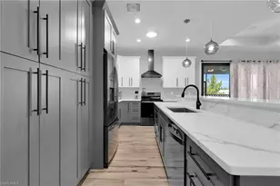 1113 Elegans St E, Lehigh Acres, FL 33974 - Photo 7