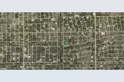 820 Bajo Ave S, Lehigh Acres, FL 33974 - Photo 3