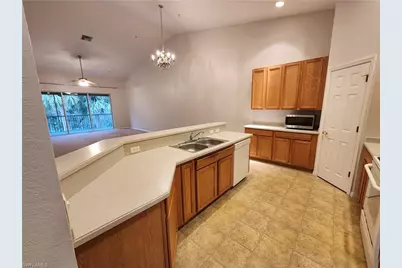 14752 Calusa Palms Dr #202, Fort Myers, FL 33919 - Photo 7