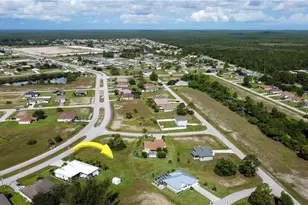 4239 E Gator Cir, Cape Coral, FL 33909 - Photo 15