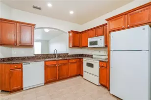 17570 Cherry Ridge Ln, Fort Myers, FL 33967 - Photo 5