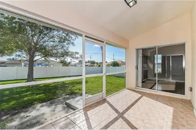 1425 SW 6th Pl, Cape Coral, FL 33991 - Photo 9