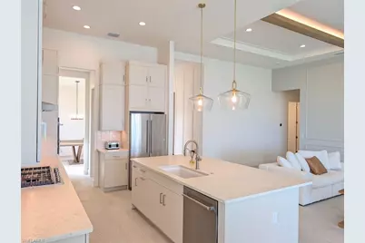 9077 Wisteria Way, Naples, FL 34114 - Photo 11