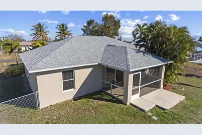 2706 SW 9th Ave, Cape Coral, FL 33914 - Photo 27