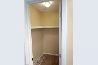 1405 SE 34th Ter, Cape Coral, FL 33904 - Photo 9