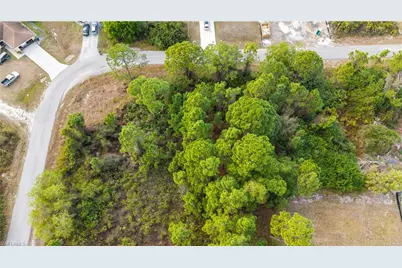 373 Butler Ave S, Lehigh Acres, FL 33974 - Photo 3