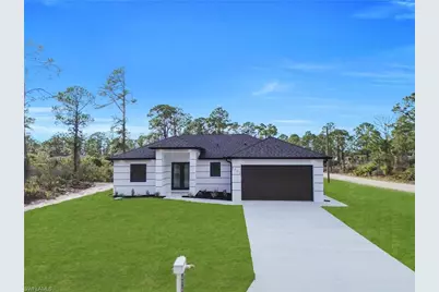 2023 Canton Ave, Alva, FL 33920 - Photo 1