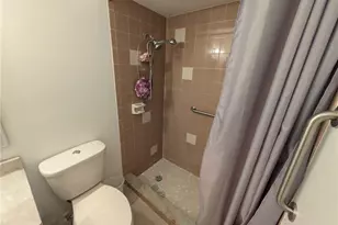 1111 Cape Coral Pkwy W, Cape Coral, FL 33914 - Photo 21