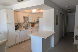 1111 Cape Coral Pkwy W, Cape Coral, FL 33914 - Photo 9