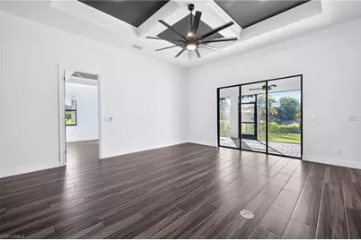 332 SW 26th St, Cape Coral, FL 33914 - Photo 5