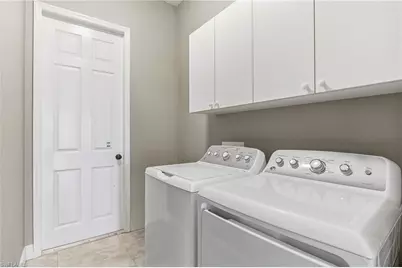 2313 SE 19th Pl, Cape Coral, FL 33990 - Photo 23