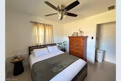 40 Victoria Dr, North Fort Myers, FL 33917 - Photo 29