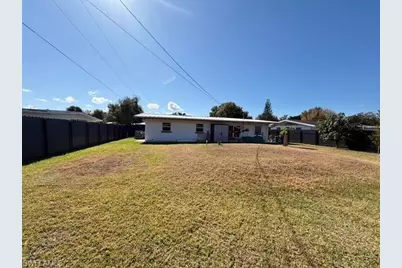 40 Victoria Dr, North Fort Myers, FL 33917 - Photo 41