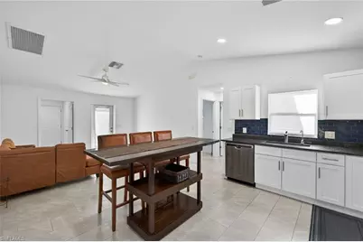 11249 / 11261 6th Ave, Punta Gorda, FL 33955 - Photo 9