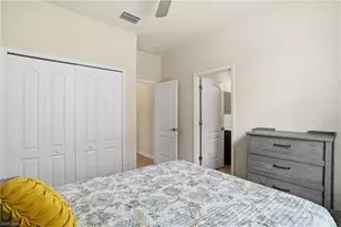 4025 E Hampton Cir, Alva, FL 33920 - Photo 19