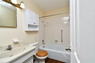 13 Hamlin Ct, Lehigh Acres, FL 33936 - Photo 15