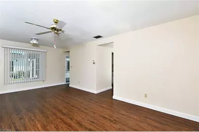 13 Hamlin Ct, Lehigh Acres, FL 33936 - Photo 9