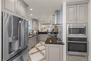 14220 Royal Harbour Ct, Fort Myers, FL 33908 - Photo 17