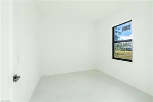 922 Sunrise Blvd, Lehigh Acres, FL 33974 - Photo 31