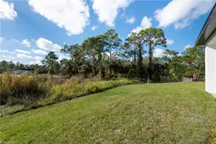922 Sunrise Blvd, Lehigh Acres, FL 33974 - Photo 21
