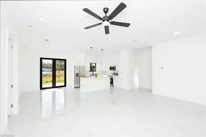 922 Sunrise Blvd, Lehigh Acres, FL 33974 - Photo 11