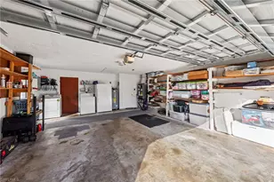 1115 Hibiscus Ave, Lehigh Acres, FL 33972 - Photo 31