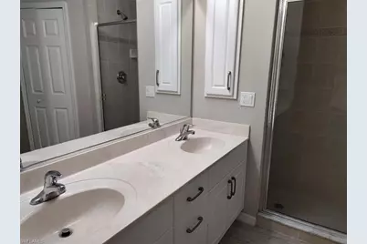 1034 SE 5th Pl, Cape Coral, FL 33990 - Photo 7