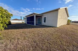 1034 Andalusia Blvd, Cape Coral, FL 33909 - Photo 25