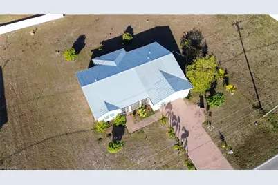 1034 Andalusia Blvd, Cape Coral, FL 33909 - Photo 23